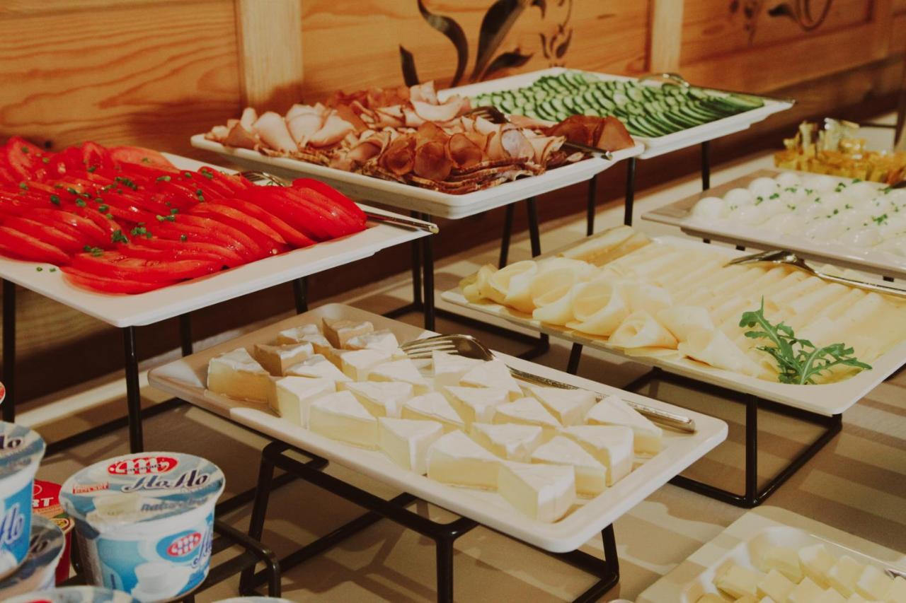 Bajka Hotel & Resort Grodziec Ngoại thất bức ảnh
