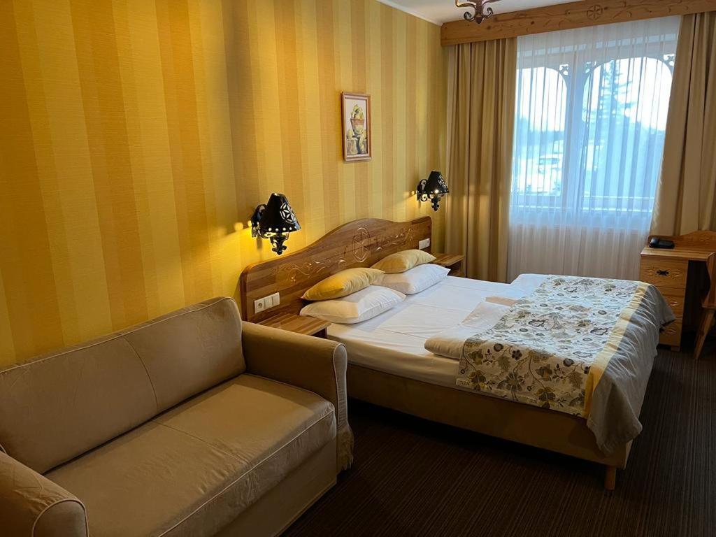 Bajka Hotel & Resort Grodziec Ngoại thất bức ảnh