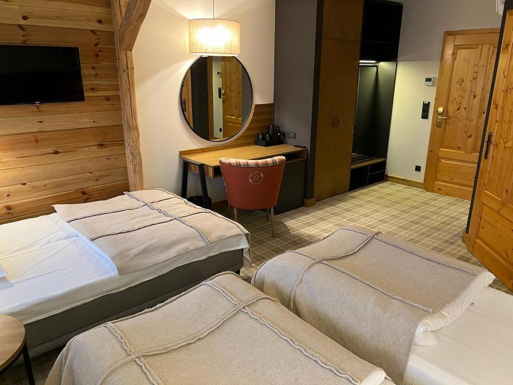 Bajka Hotel & Resort Grodziec Ngoại thất bức ảnh